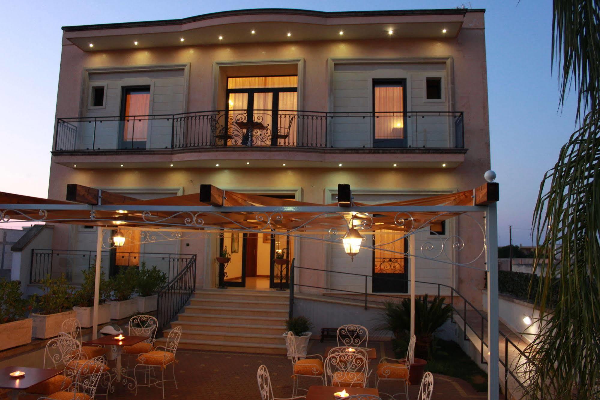 Kalinifta Residence カルピニャーノ・サレンティーノ エクステリア 写真